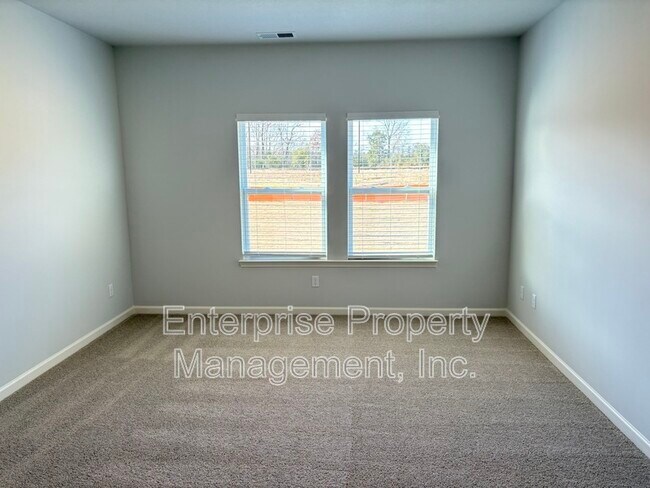 Building Photo - 85 Burr Oak Cv