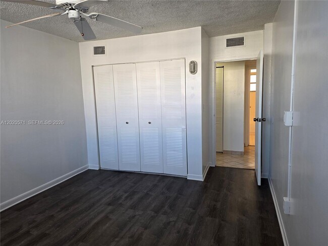 Building Photo - 14150 SW 84th St
