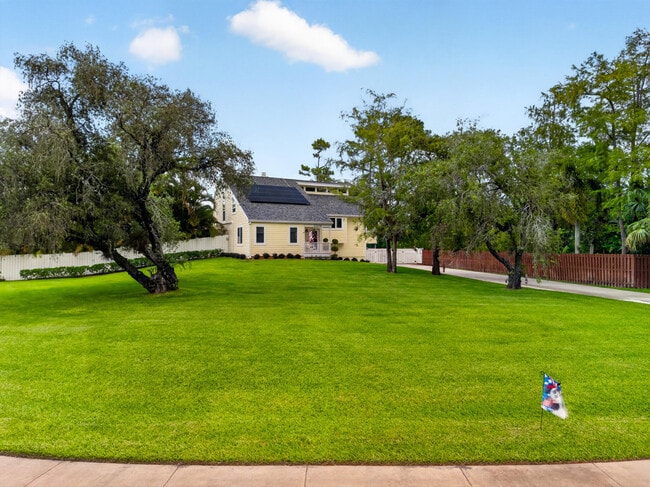 Building Photo - 13074 La Mirada Cir