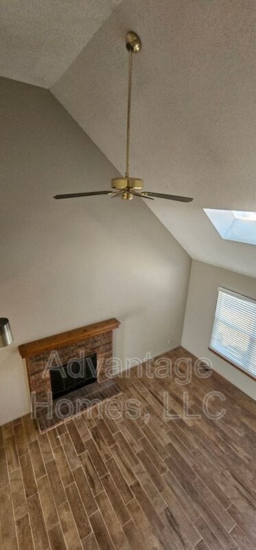 Building Photo - 11905 W 117th Terrace