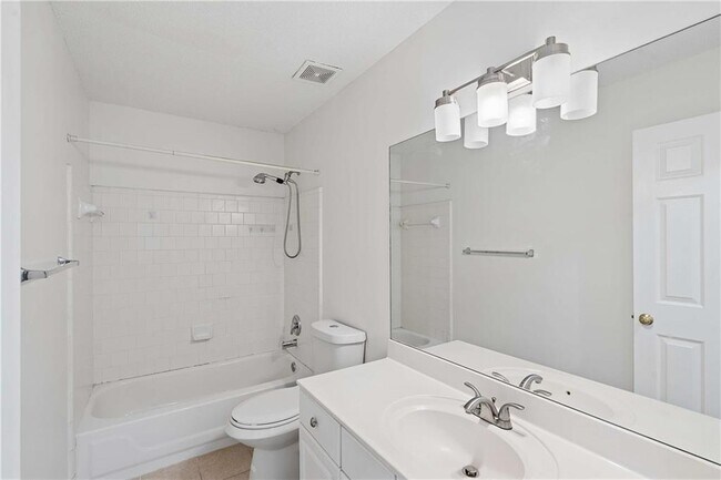 Building Photo - 6285 Barwick Ln