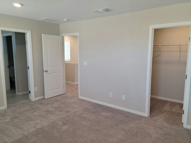 Building Photo - COMING SOON! NICE 4 BEDROOM HOME IN CENTENNIAL HILLS-NORTHWEST AREA!!!
