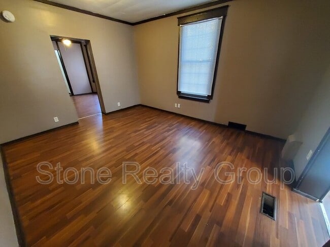 Building Photo - 2044 N 11th St