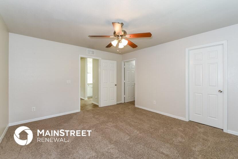 Building Photo - 4502 E 21st St