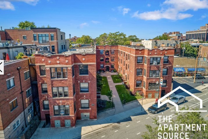 Building Photo - 2876 N Clark St