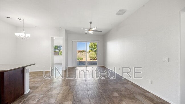 Building Photo - 6737 E Hetley Pl