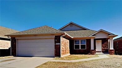 Building Photo - 1813 Wheatland Pl
