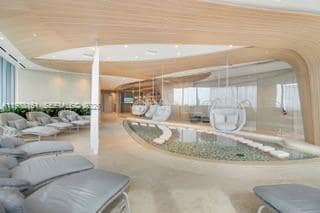 Building Photo - 1000 Brickell Plaza