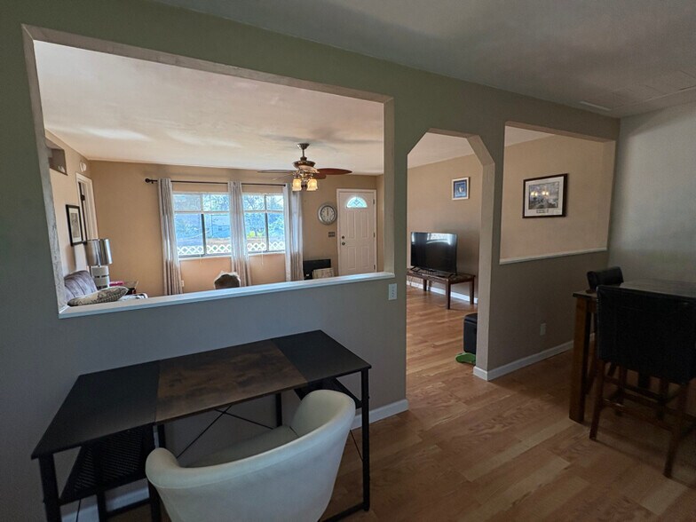 Primary Photo - 5416 Turton Ln