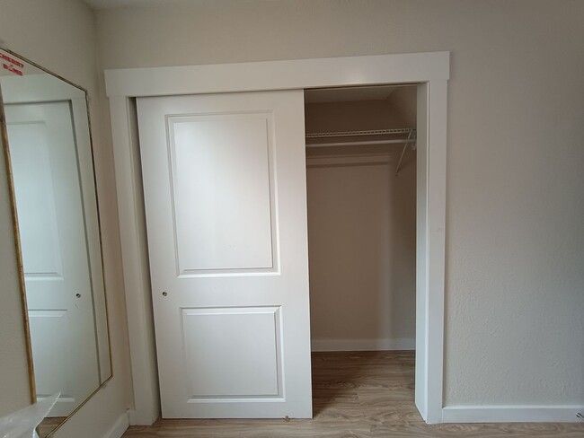 Building Photo - Charming Bremerton Home with Convenient Location