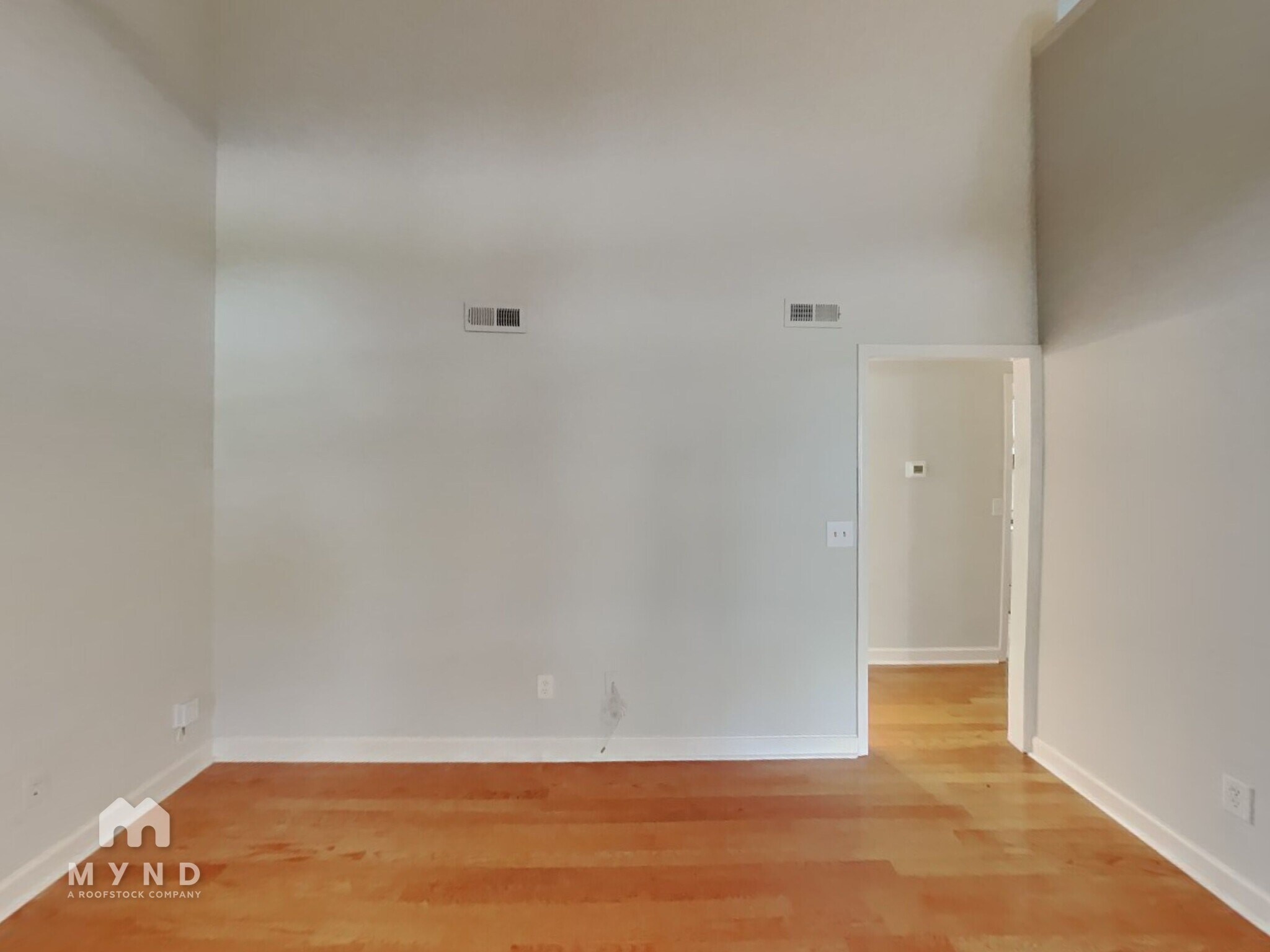 Building Photo - 3306 Woodland Park Rd