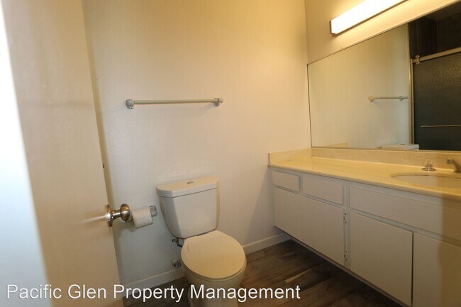 Building Photo - 3 br, 2.5 bath House - 7903 Via Magdalena