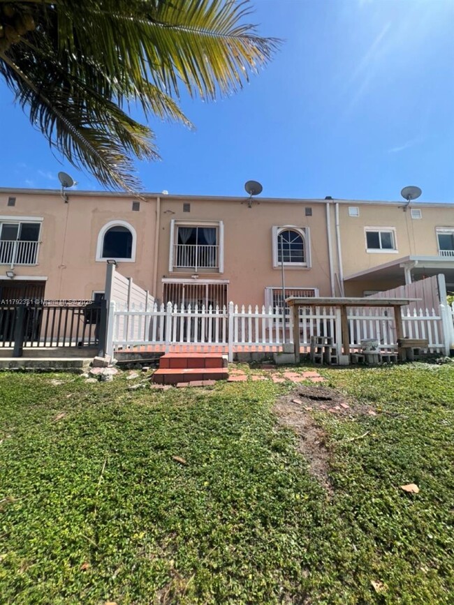 Building Photo - 12455 NW 7th Ln