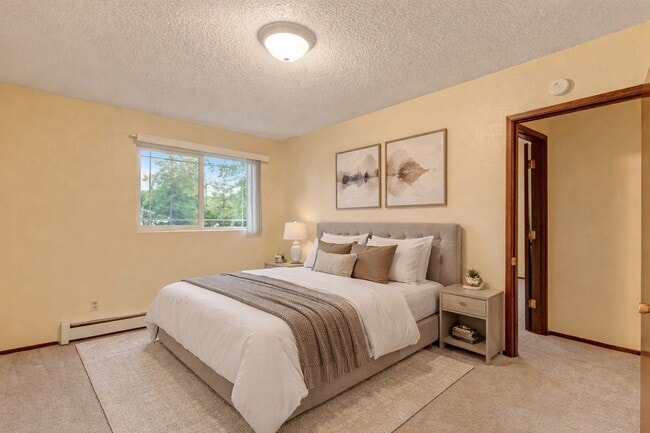 Building Photo - Brighton Woods