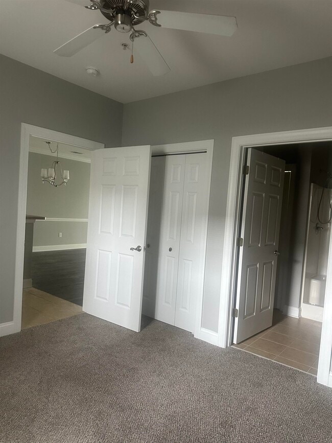 Building Photo - 4140 Hibiscus Dr