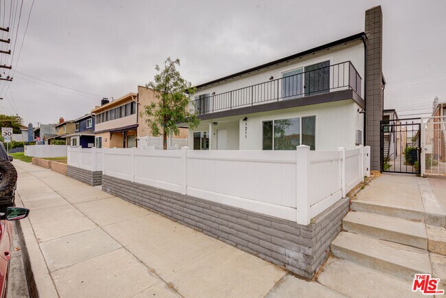 Building Photo - 1211 Beryl St
