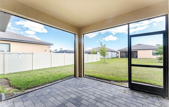 Building Photo - 16851 Cayo Key Dr