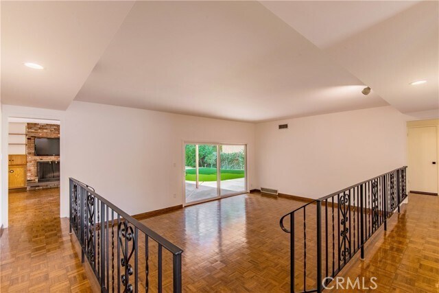 Building Photo - 13104 Magnolia Blvd