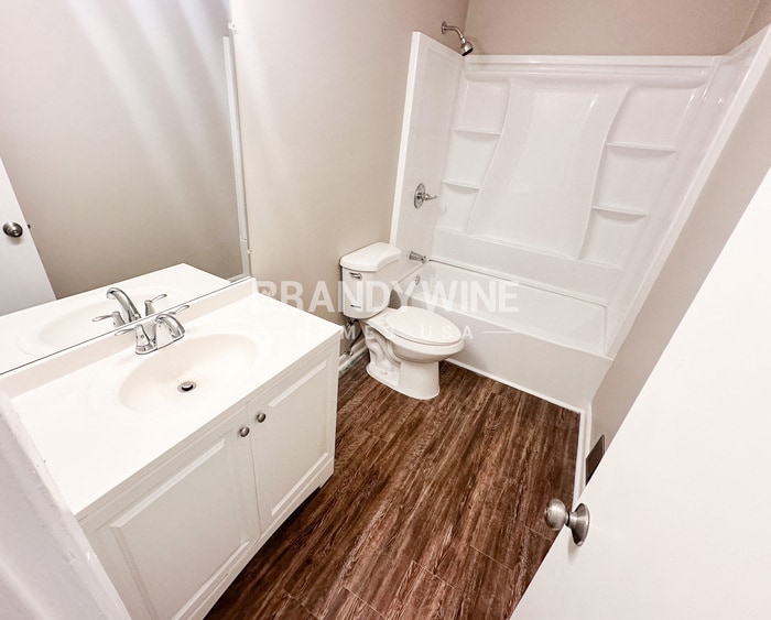 Building Photo - 2865 Spruce Point Rd