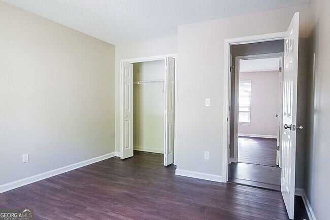 Building Photo - 3503 April Breeze Ln