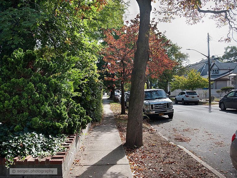 Building Photo - 45-45-4159 159th St