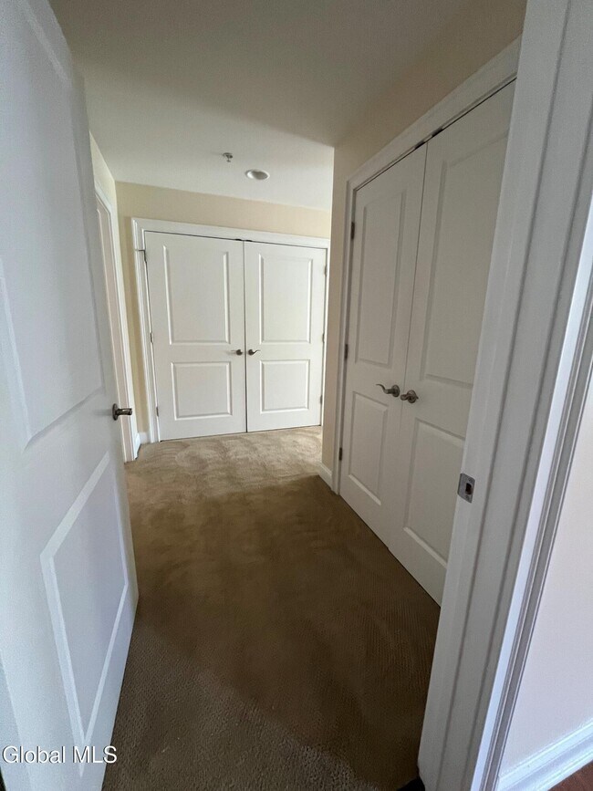 Building Photo - 74 Weibel Ave