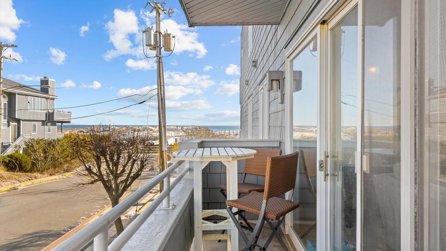 Building Photo - 224 Boardwalk