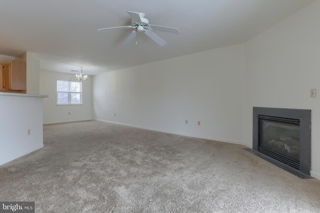 Building Photo - 211 Sparrow Rd