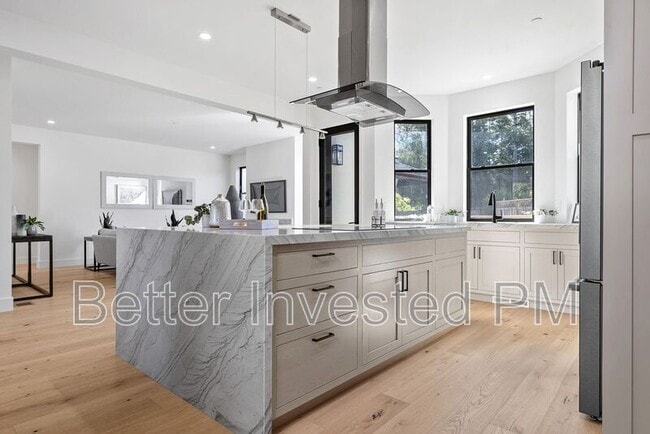 Building Photo - 2012 Eagle Ct