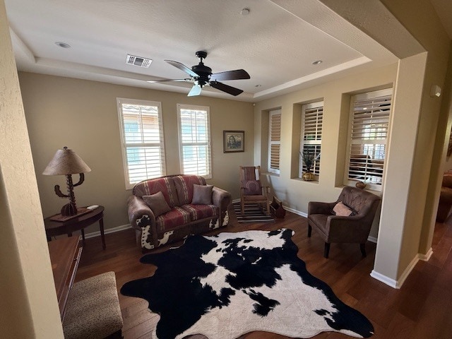 Den - 6231 E Mark Way