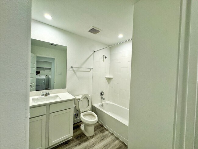 Building Photo - 2814 Lisburn Ter Ln