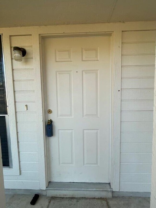 Building Photo - 7209 Aldea Dr