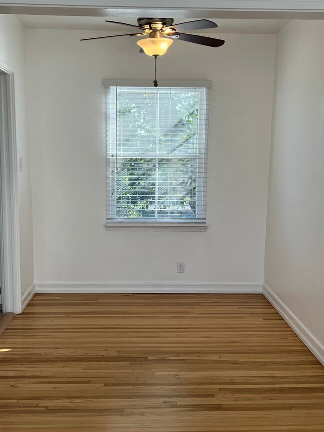 Dining room - 1252 Franklin St