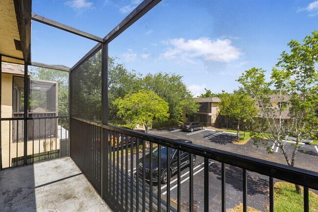 Building Photo - 1325 S Flagler Ave