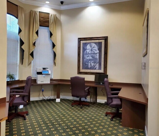 Building Photo - 10213 Courtney Palms Blvd