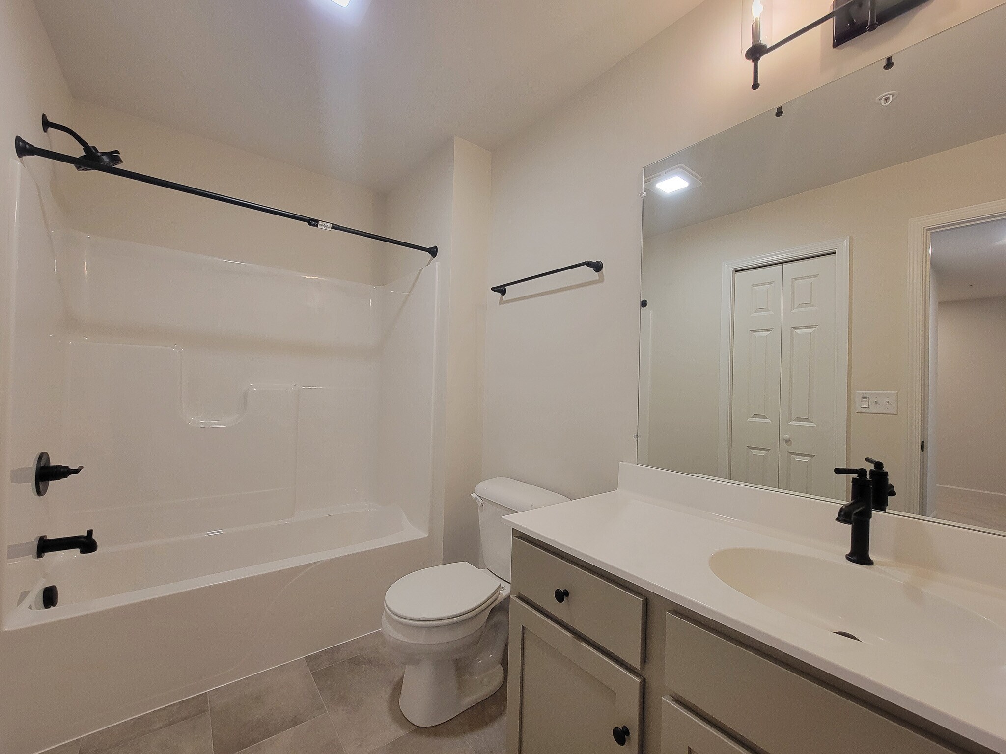 Building Photo - 89 Beech Tree Ct