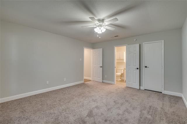 Building Photo - 2909 White Oak Ln