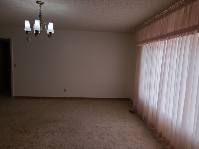 Building Photo - 650 Butler Blvd