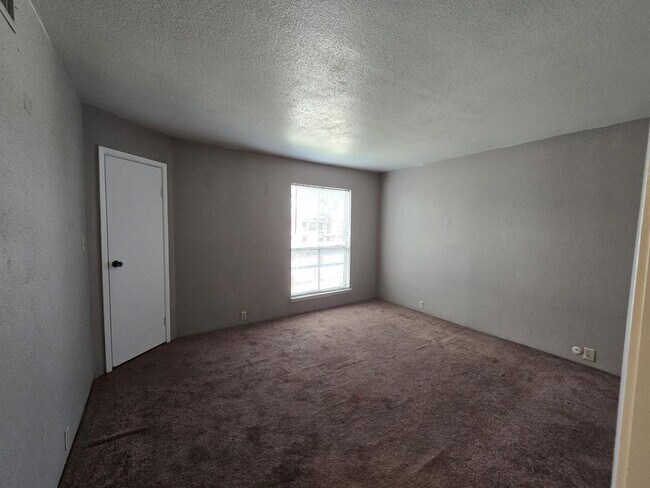 Building Photo - 17230 Imperial Valley Dr