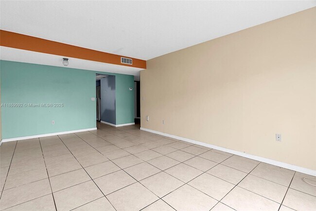 Building Photo - 7747 SW 86th St