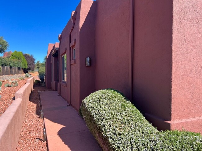 Building Photo - Unfurnished, 1-year long-term rental