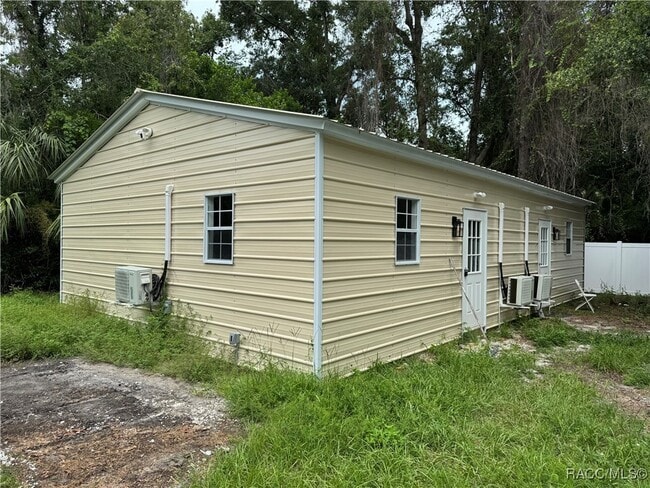 Building Photo - 6345 W Mango Ln