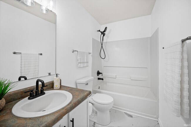 Building Photo - 2995 Peebleshire Ln