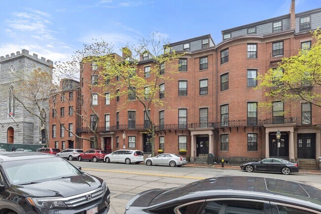 Building Photo - 27 Bowdoin St