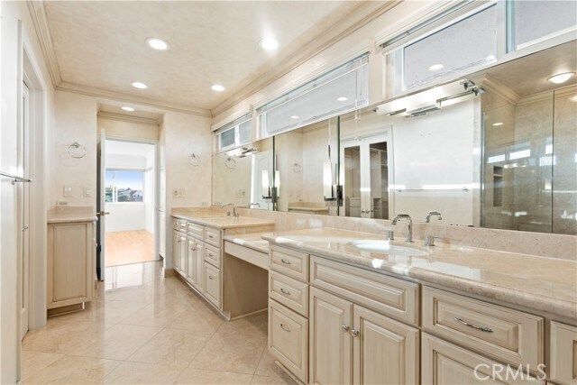 Building Photo - 6528 Madeline Cove Dr