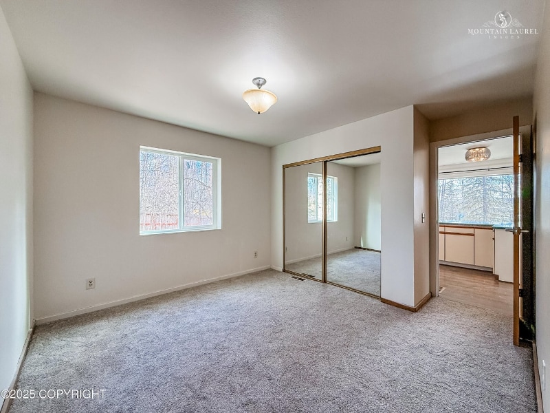 Building Photo - 8747 S Twilight Dr