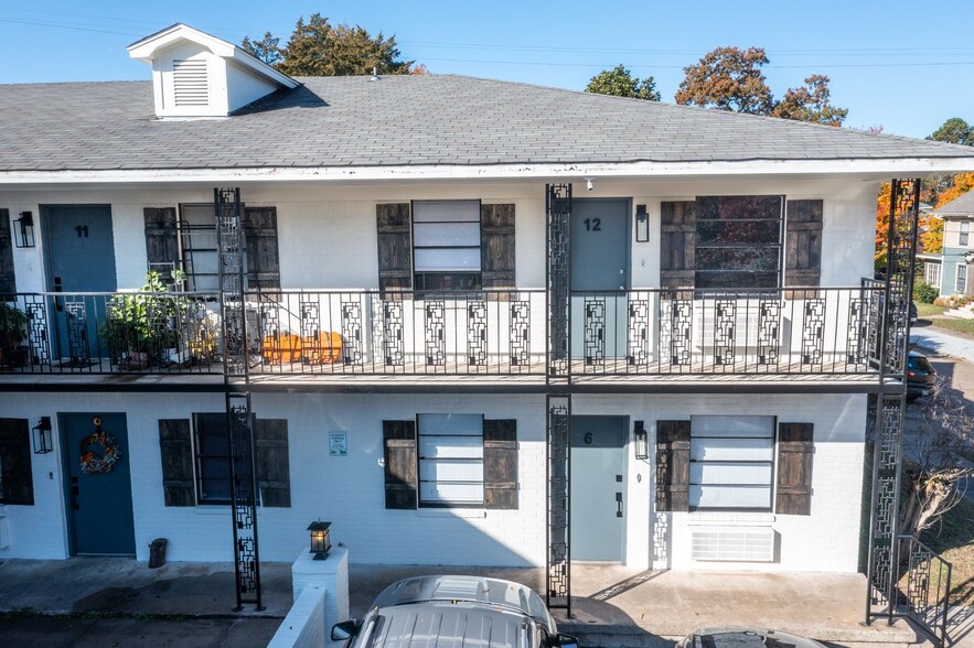 Interior Photo - MF-11-Magnolia Place Apartments