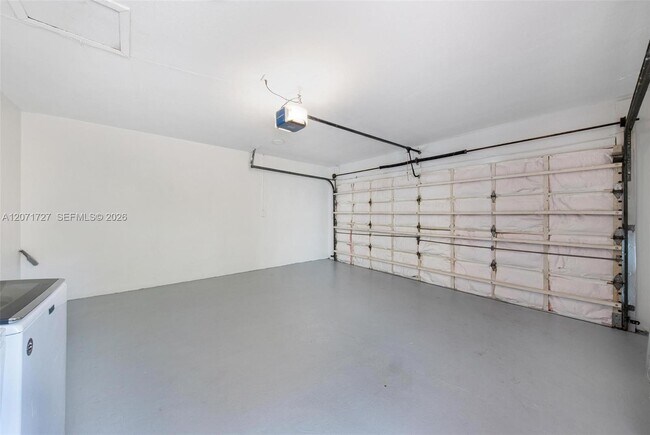Building Photo - 15157 SW 95th St