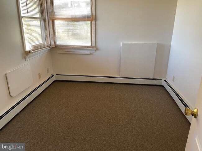 Building Photo - 5306 Trenton Mill Rd