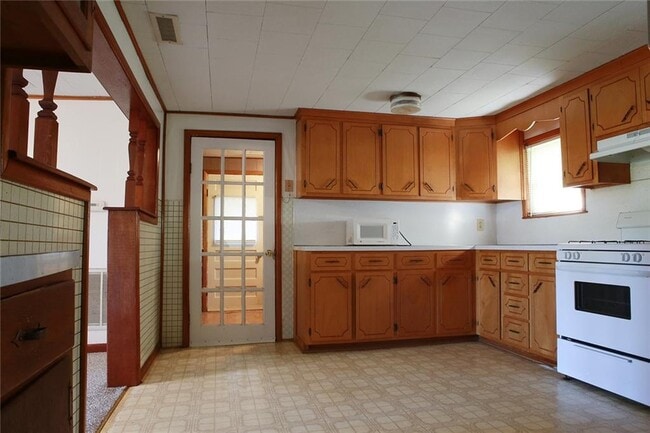 Building Photo - 1149 Indian Trail